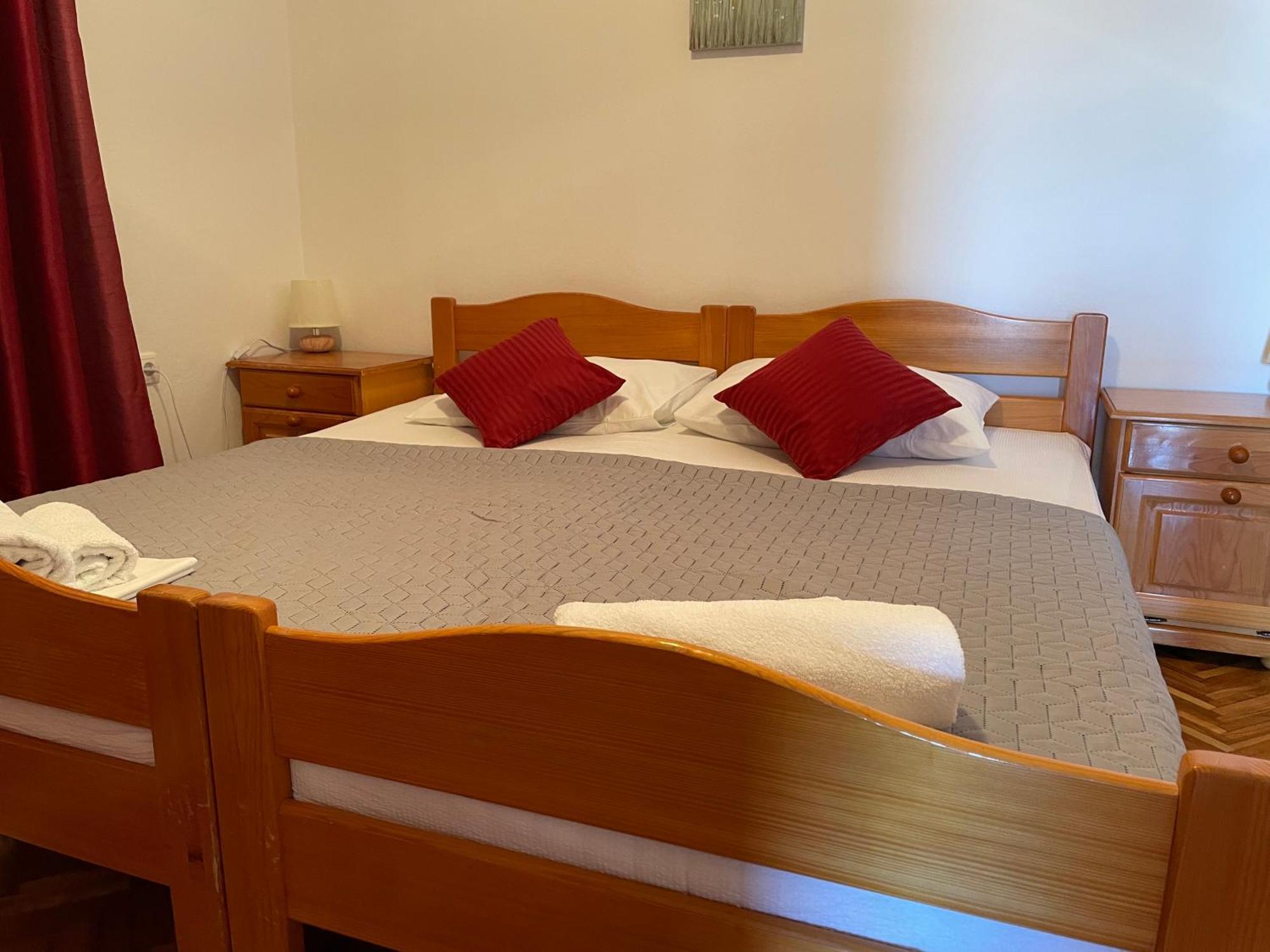 Apartments Ljiljana Klek Zewnętrze zdjęcie